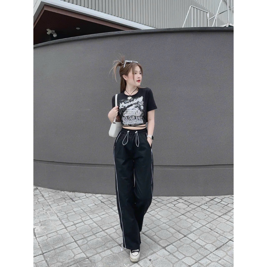 Set áo croptop tay ngắn in họa tiết 3D mix quần ống suông rộng có dây rút eo siêu tôn dáng - SHOPNGÔ FASHION