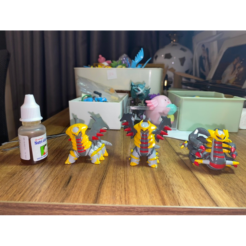 Mô hình Pokemon Giratina chính hãng