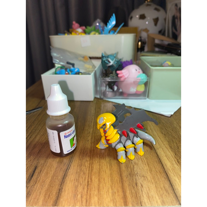 Mô hình Pokemon Giratina chính hãng
