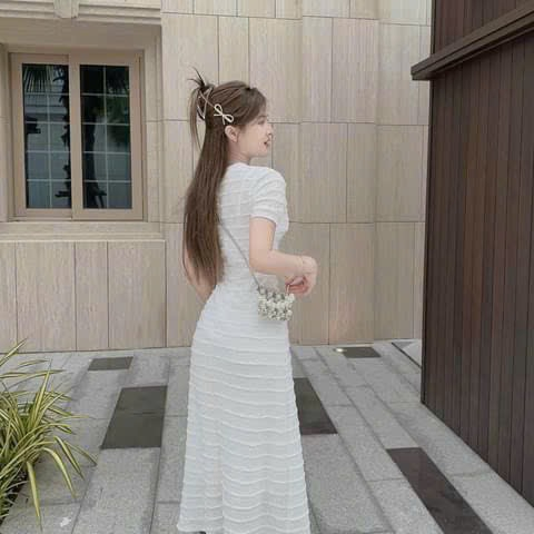 Đầm váy body suông ren sóng 2 lớp cổ tròn dáng dài,đầm tay ngắn midi chất len ren 2 màu thanh lịch xinh xắn