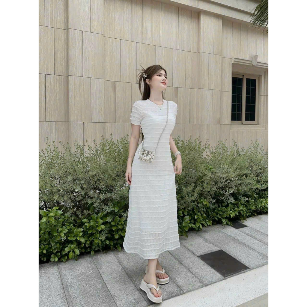 Đầm váy body suông ren sóng 2 lớp cổ tròn dáng dài,đầm tay ngắn midi chất len ren 2 màu thanh lịch xinh xắn