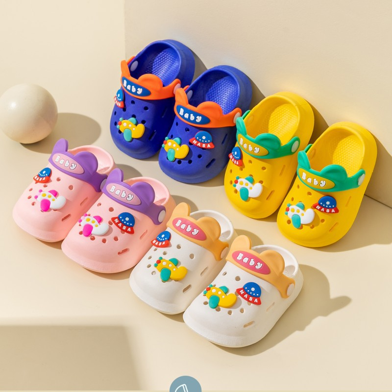 Dép cho bé, sục cross Baby cho bé trai và bé gái, bằng nhựa mềm, siêu nhẹ và chống trơn trượt tuyệt đối