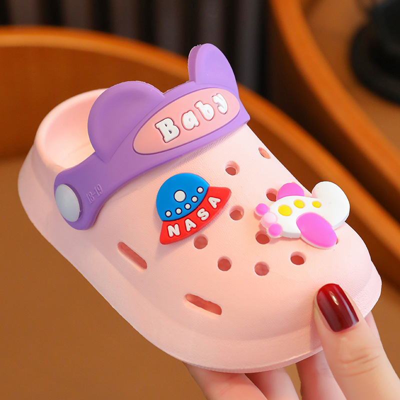 Dép cho bé, sục cross Baby cho bé trai và bé gái, bằng nhựa mềm, siêu nhẹ và chống trơn trượt tuyệt đối