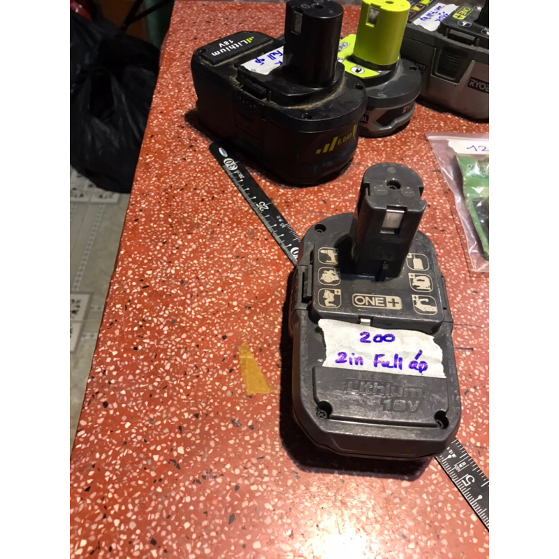 Pin sạc ryobi 18v có bao sống full áp