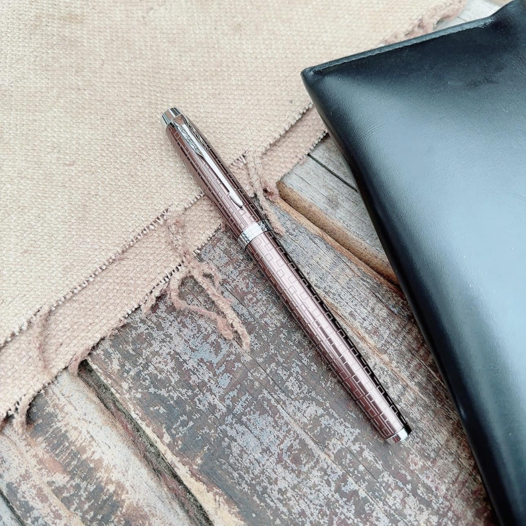 Bút Dạ Bi Parker IM Premium CT Rollerball Pen