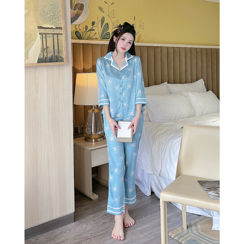 Bộ đồ mặc nhà ANNA cao cấp dáng áo tay lỡ quần dài họa tiết trẻ trung đơn giản chất lụa vân gỗ mềm mịn nhẹ