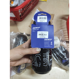 Bình nước GIant -  nhập khẩu 100% chính hãng 600cc