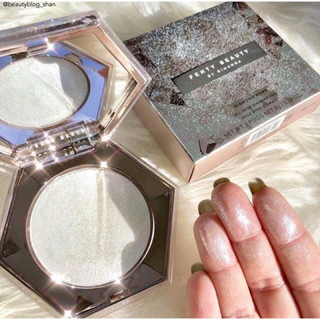 Phấn bắt sáng Highlight Fenty Diamond Bomb