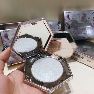 Phấn bắt sáng Highlight Fenty Diamond Bomb