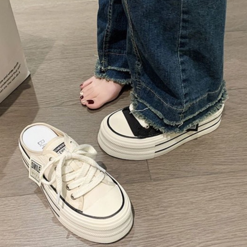 Sục thể thao đế độn kiểu dáng đơn giản siêu êm