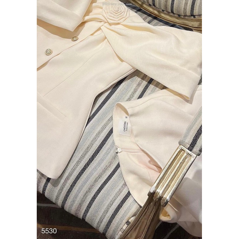 Set Dạ Tweed Trễ Vai Sang Chảnh Tặng Kèm Hoa Cài Áo, Phối Chân Váy Chữ A Hàng Hai Lớp Lót