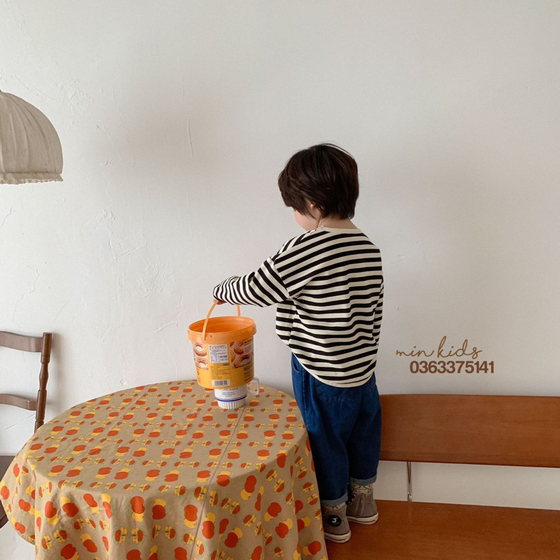 Áo thun cotton kẻ sọc dáng rộng dài tay phong cách Hàn cho bé