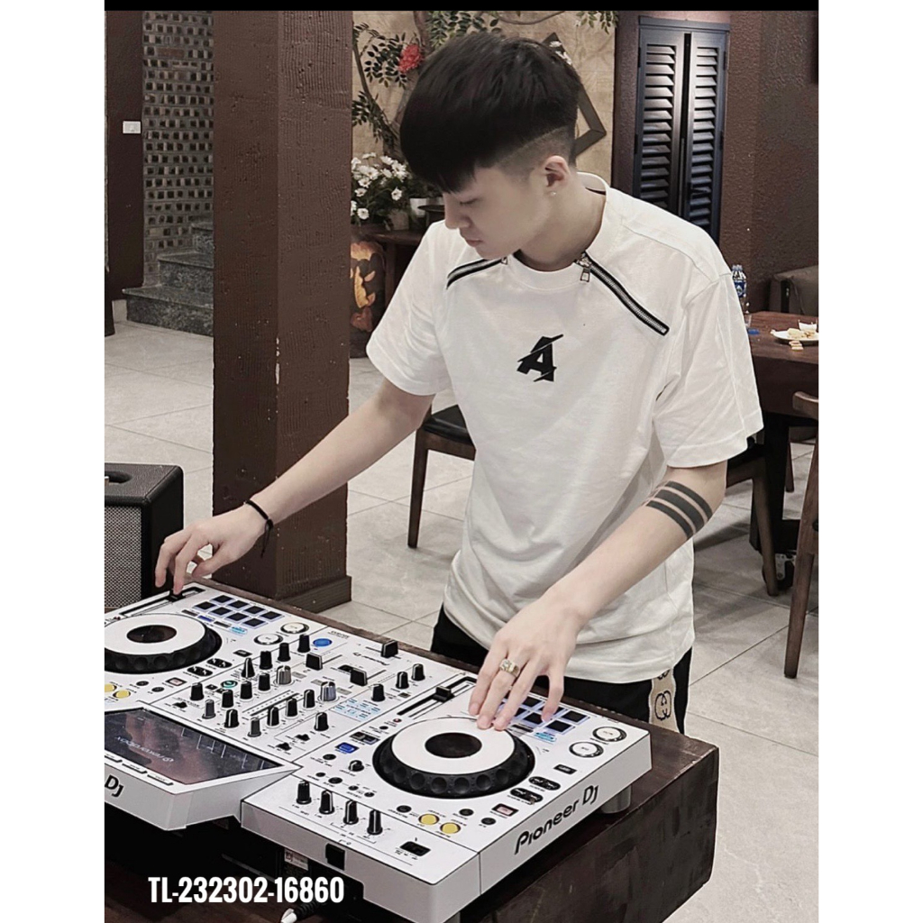 🔥Hot🔥Áo thun DG chữ phối 2 khóa thiết kế hot trend Nam nữ New 2023