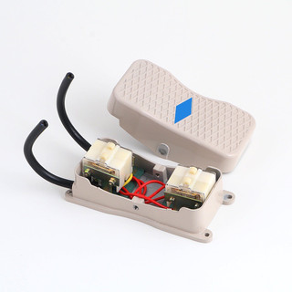 Công Tắc Bàn Đạp Đảo Chiều YDT1-101/20