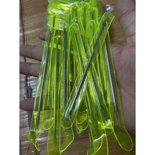 1 chiếc que nặn mụn 2 đầu cây lấy mụn