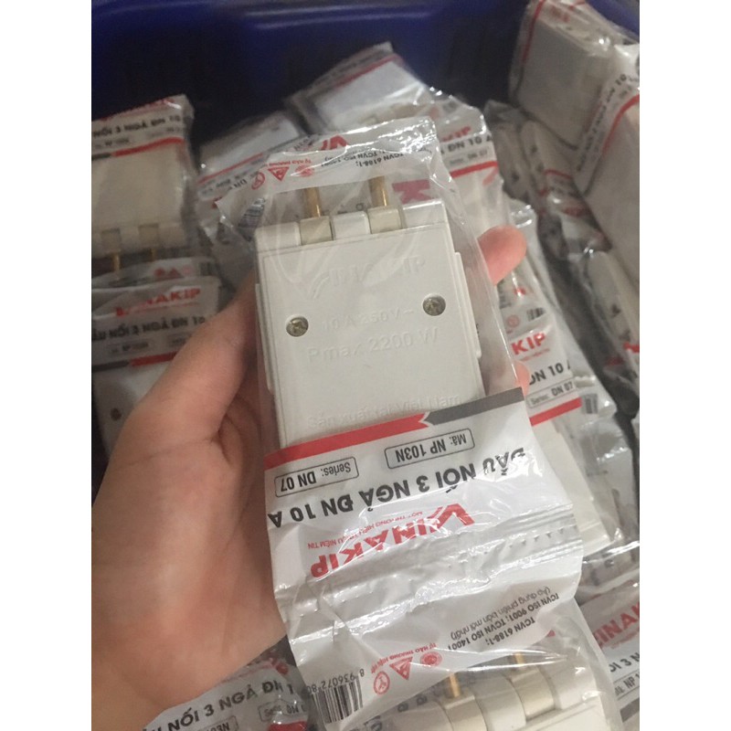 Phích cắm ba chạc Ổ cắm điện thông minh chia 3 đa năng - xoay gập 180 độ