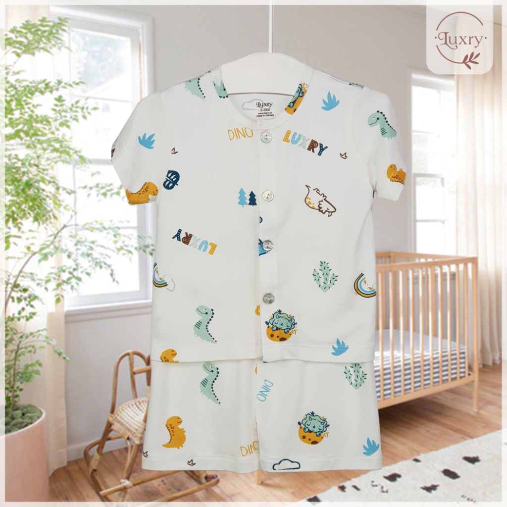 Bộ quần áo cộc tay cài thẳng họa tiết Luxry đáng yêu cho bé từ sơ sinh đến 4 tuổi
