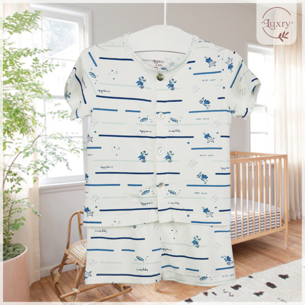 Bộ quần áo cộc tay cài thẳng họa tiết Luxry đáng yêu cho bé từ sơ sinh đến 4 tuổi