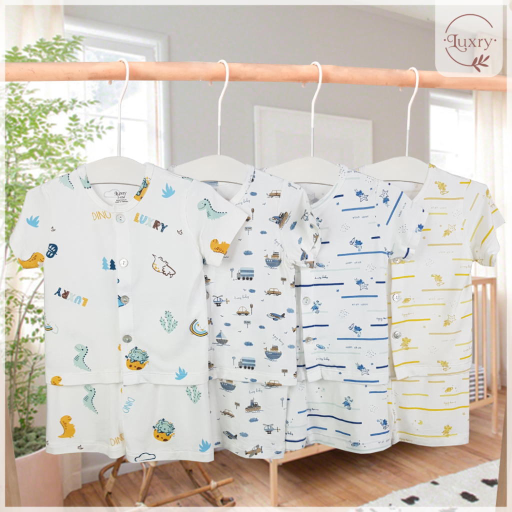 Bộ quần áo cộc tay cài thẳng họa tiết Luxry đáng yêu cho bé từ sơ sinh đến 4 tuổi
