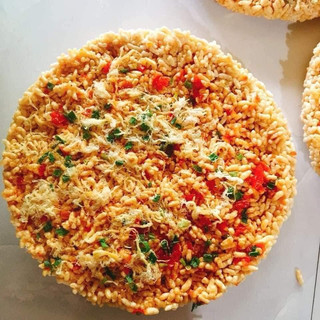 1 miếng cơm cháy trong 13cm 90g