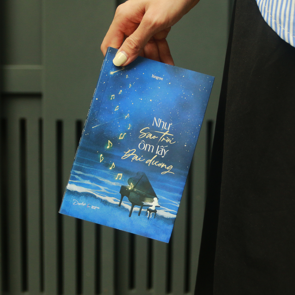 Sách Skybooks - Như Sao Trời Ôm Lấy Đại Dương