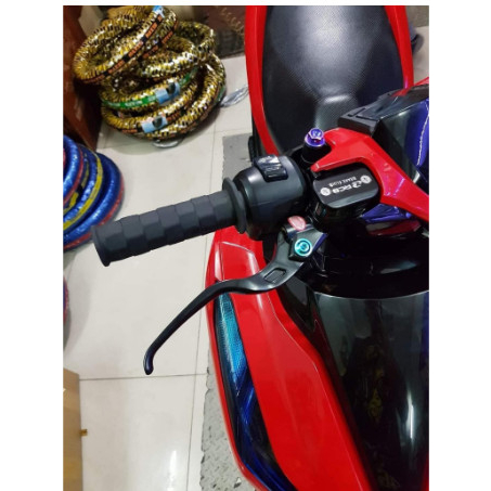 Tay thắng RCB bình dầu vuông như hình / Lắp được cho tất cả dòng xe Tay côn - Tay ga - Tay số