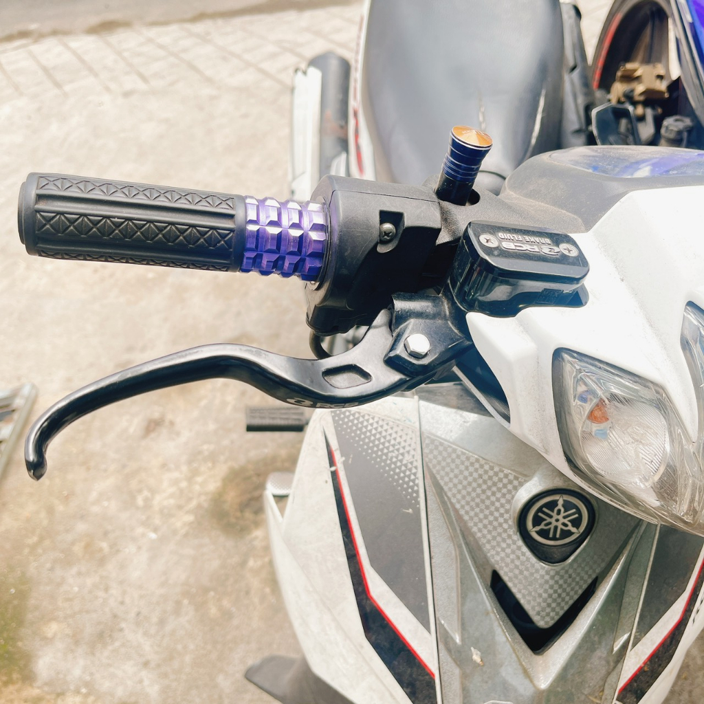 Tay thắng RCB bình dầu vuông như hình / Lắp được cho tất cả dòng xe Tay côn - Tay ga - Tay số