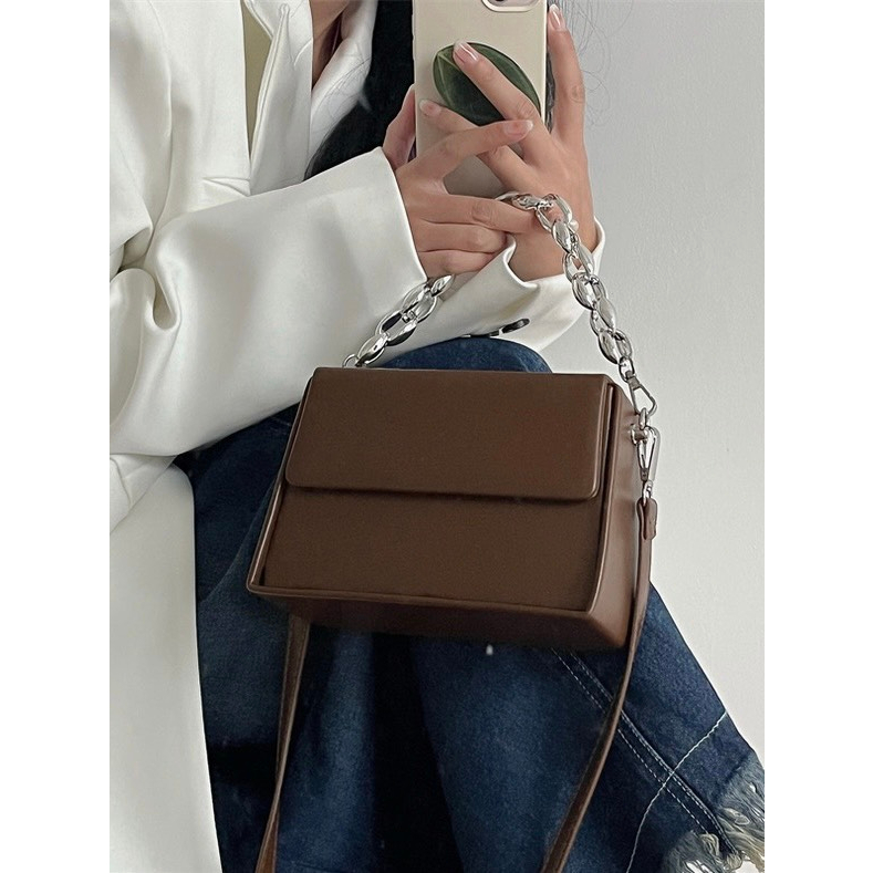 Túi hộp chữ nhật phối xích 2 màu đen nâu YIMI túi xách nữ thời trang