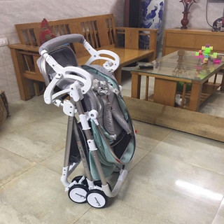 Xe đẩy gấp gọn 2chiều 3 tư thế Beleco