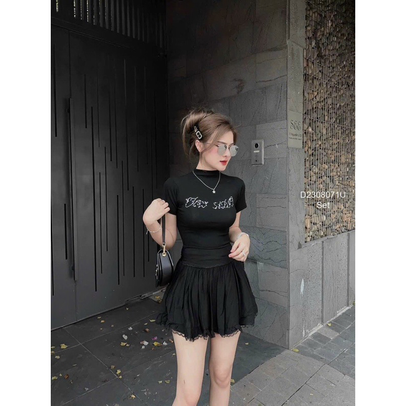 Set bộ áo thun ôm phối chân váy xòe