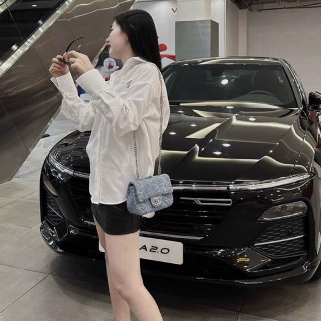 Túi đeo chéo Classic xanh Jean hoa tra