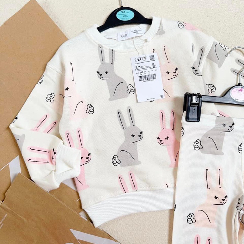 Sét bộ áo nỉ chân cua hình thỏ quần tăm cho bé gái