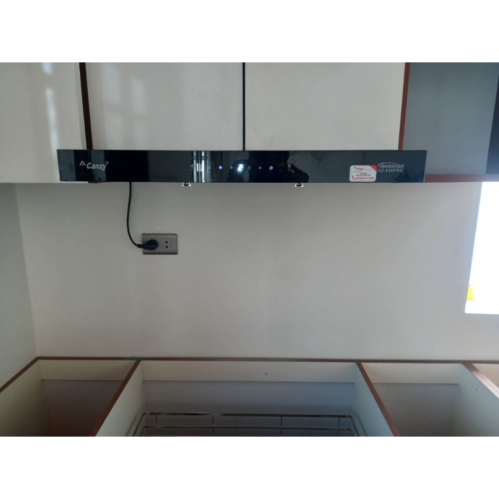 Máy hút mùi Canzy CZ 636pro Hút mùi nhà bếp cảm ứng vẫy tay cao cấp, máy hút khói chính hãng bảo hành 3 năm