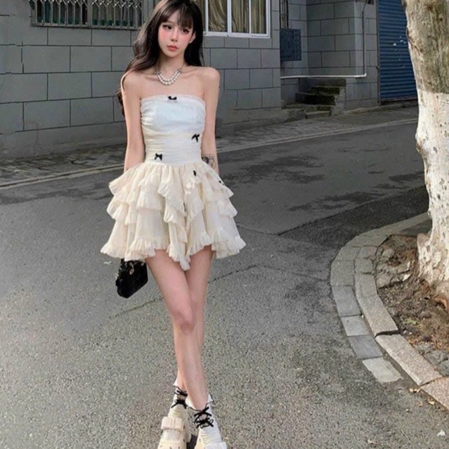 ĐẦM ỐNG XOÈ PHỐI BÈO TẦNG ĐÍNH NƠ