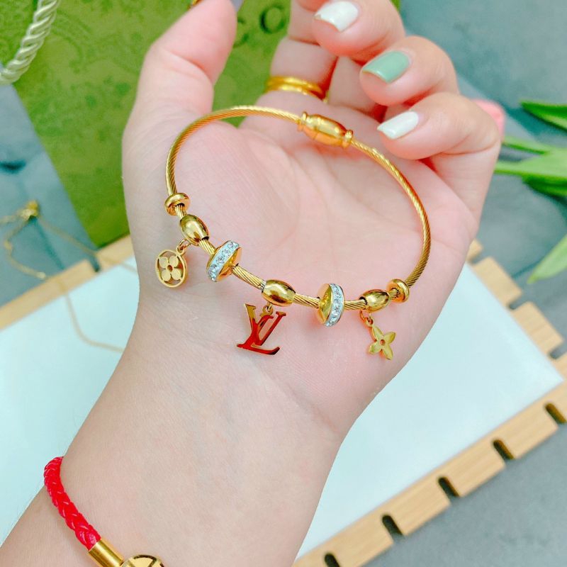 VÒNG TAY TITAN CHARM HIỆU SIZE 16CM & 17CM - TITAN CHUẨN LOẠI 1 SIÊU BỀN MÀU