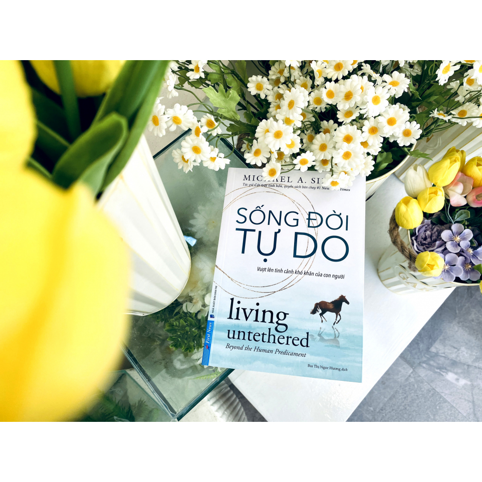 Sách - Sống Đời Tự Do  - First News