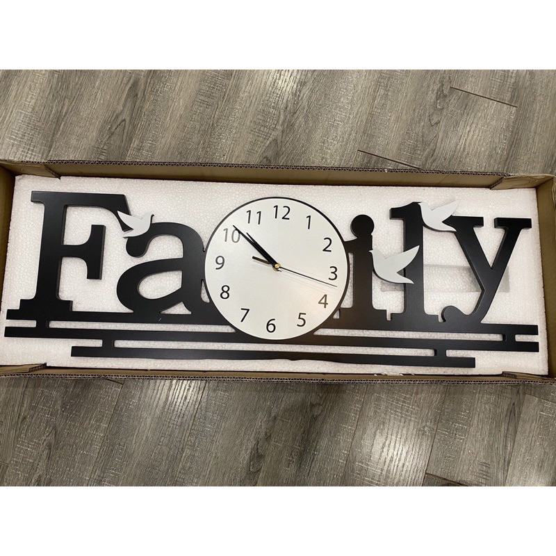 Đồng hồ treo tường trang trí Family MỘC DECOR, Lianzhang JJT mã 115