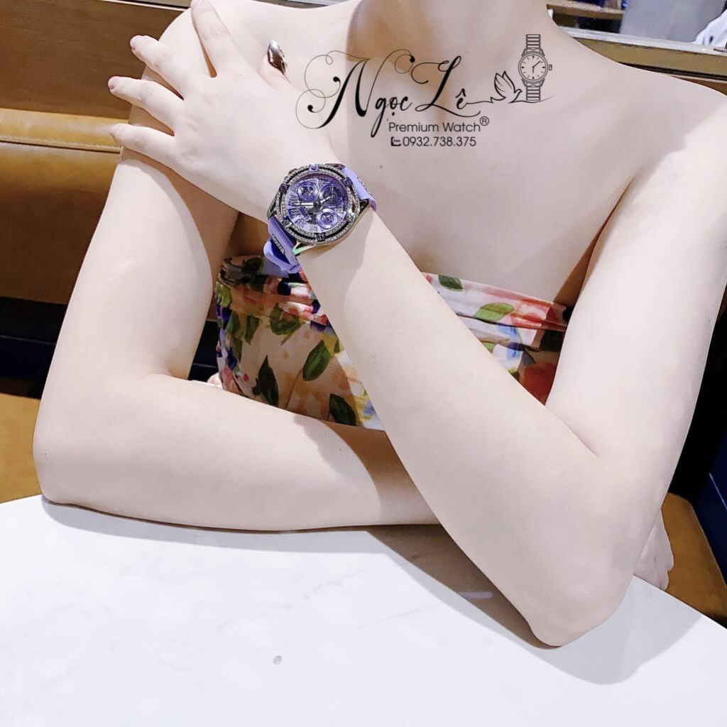 Đồng Hồ Nữ Guess GW0536L4 Dây Silicone Màu Tím Size 39mm