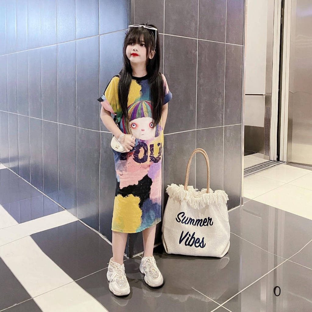 Váy loang xuông in hình cô gái cho bé từ 20-42kg