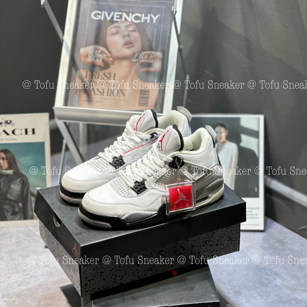 Giày thể thao JD4 Retro White Cement trắng đen, JD4 trắng lưỡi đen.