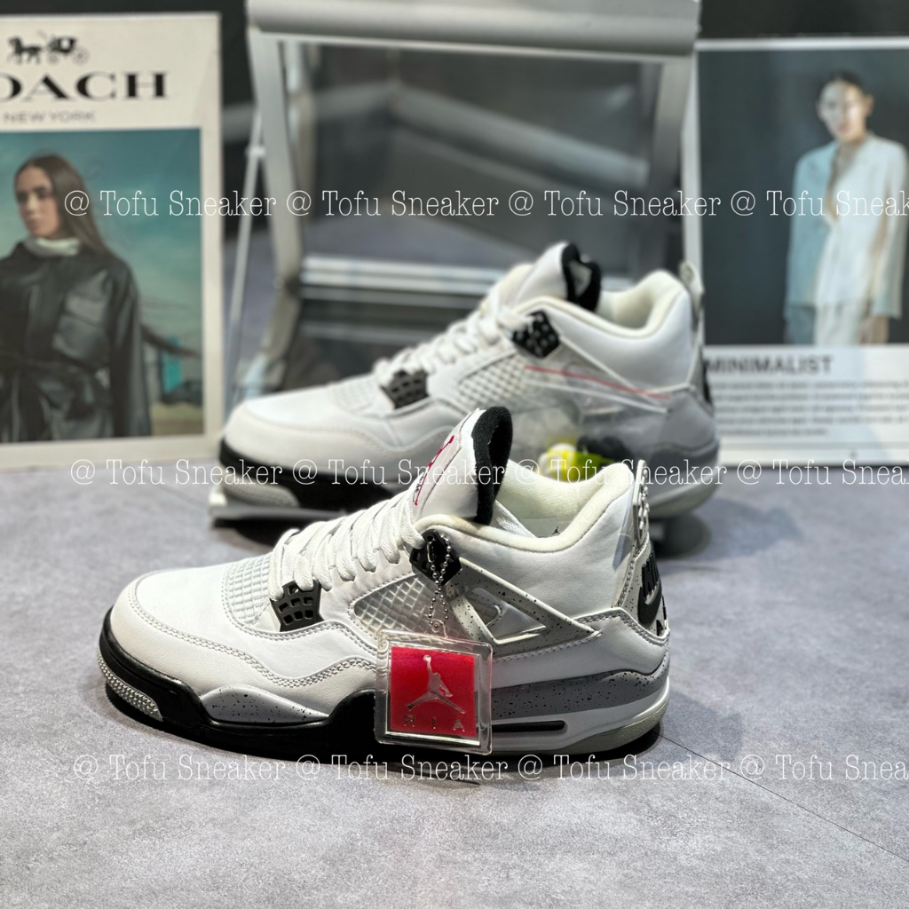 Giày thể thao JD4 Retro White Cement trắng đen, JD4 trắng lưỡi đen.
