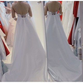 Đuôi rời váy cưới đầm tiệc