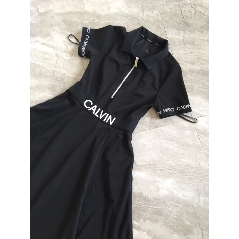 Đầm Calvin klein size S( mẫu mới nhất)
