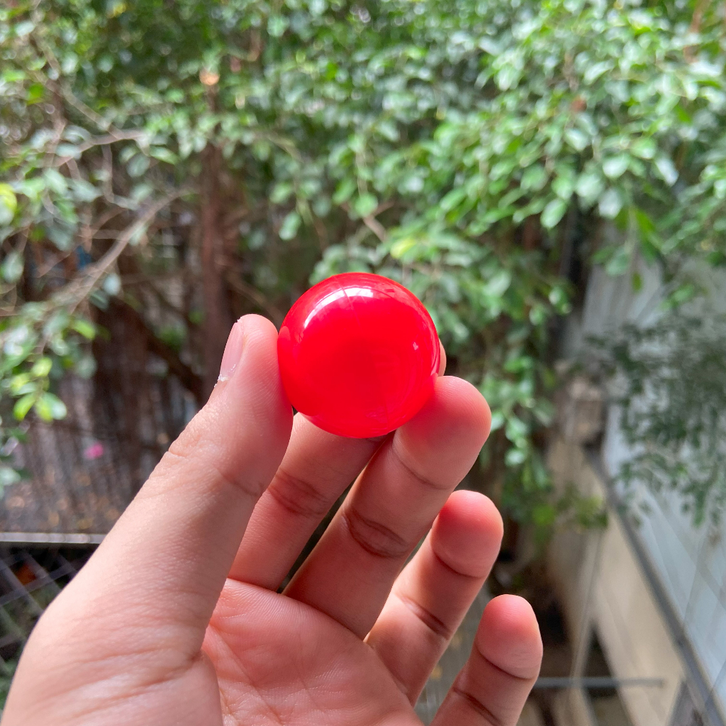 Ảo Thuật Bóng Xuyên Hộp - Ball Through Box Magic Trick