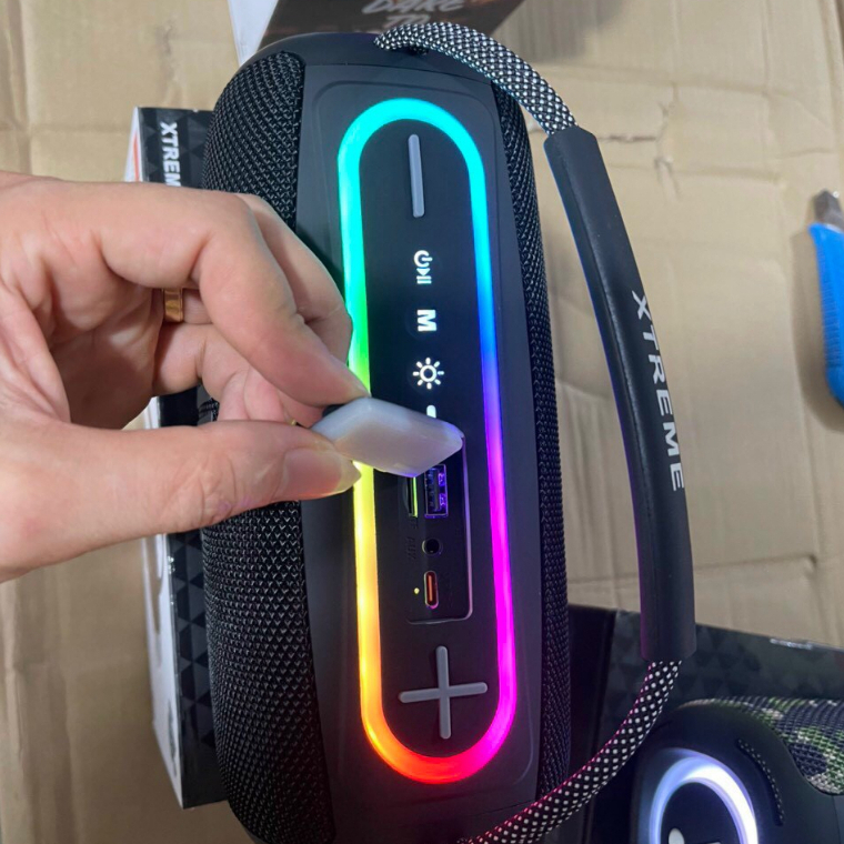 Loa Bluetooth Xtreme P11 Pro Mẫu Mới, Bass Mạnh, Âm Thanh Ngon, Bluetooth V5.2, Thiết Kế Xách Tay, Pin Trâu