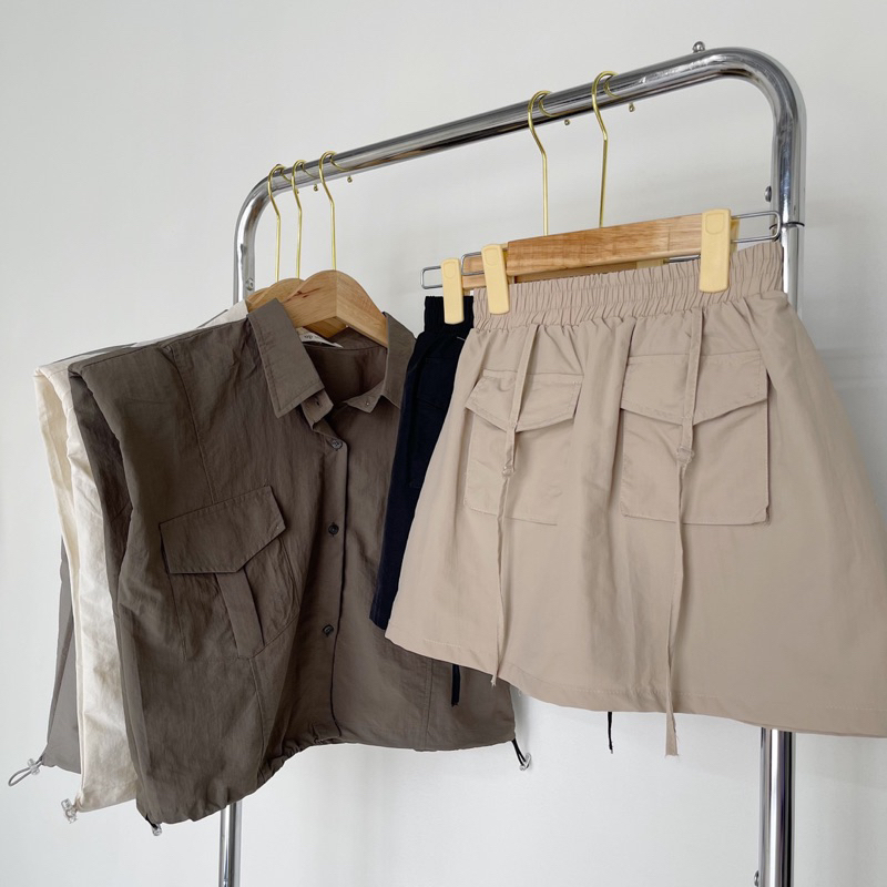 🎉 𝒏𝒆𝒘 𝒊𝒏 - Set sơ mi gió ngắn 🍑