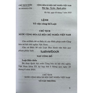 Sách - Luật Đấu Thầu