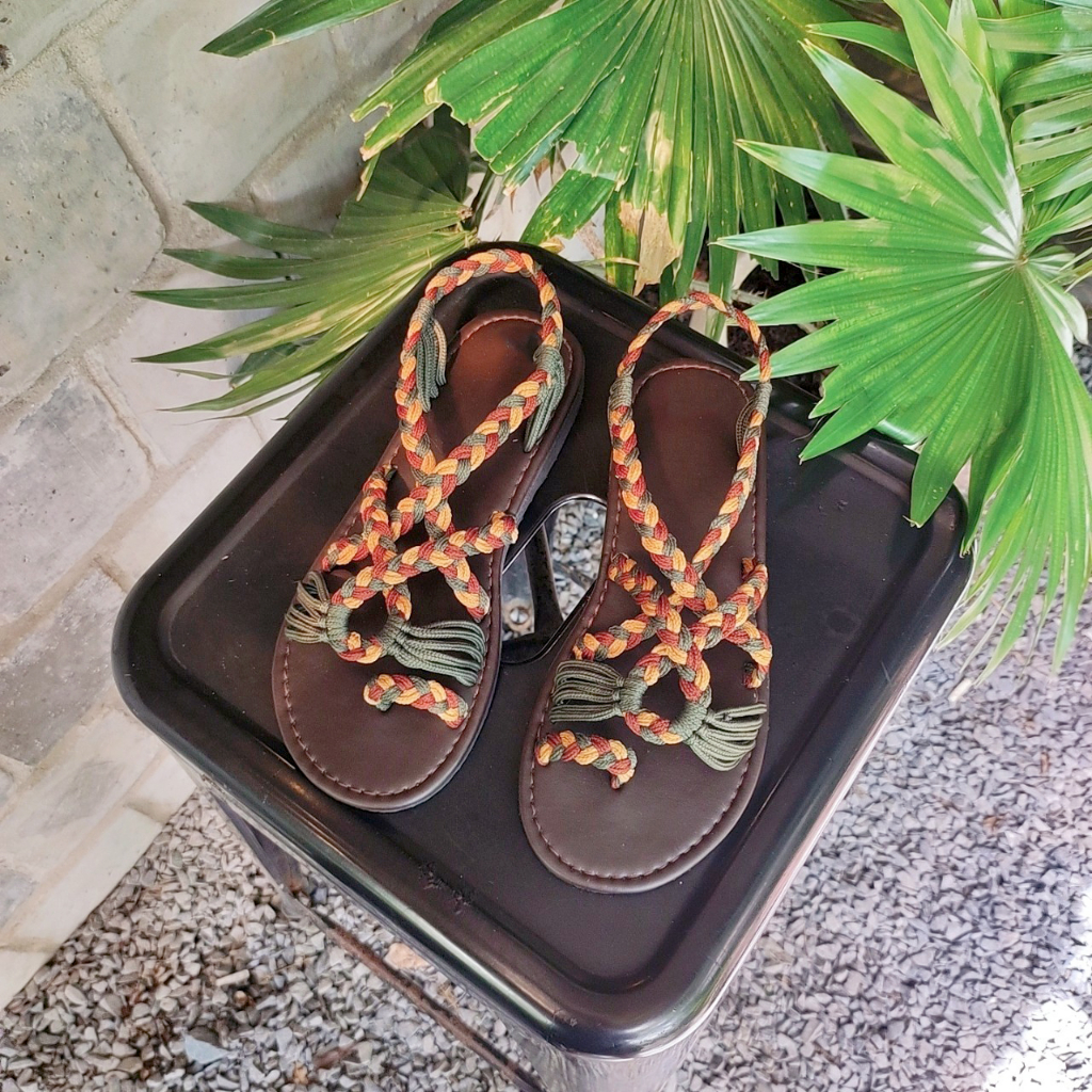 Sandal boho