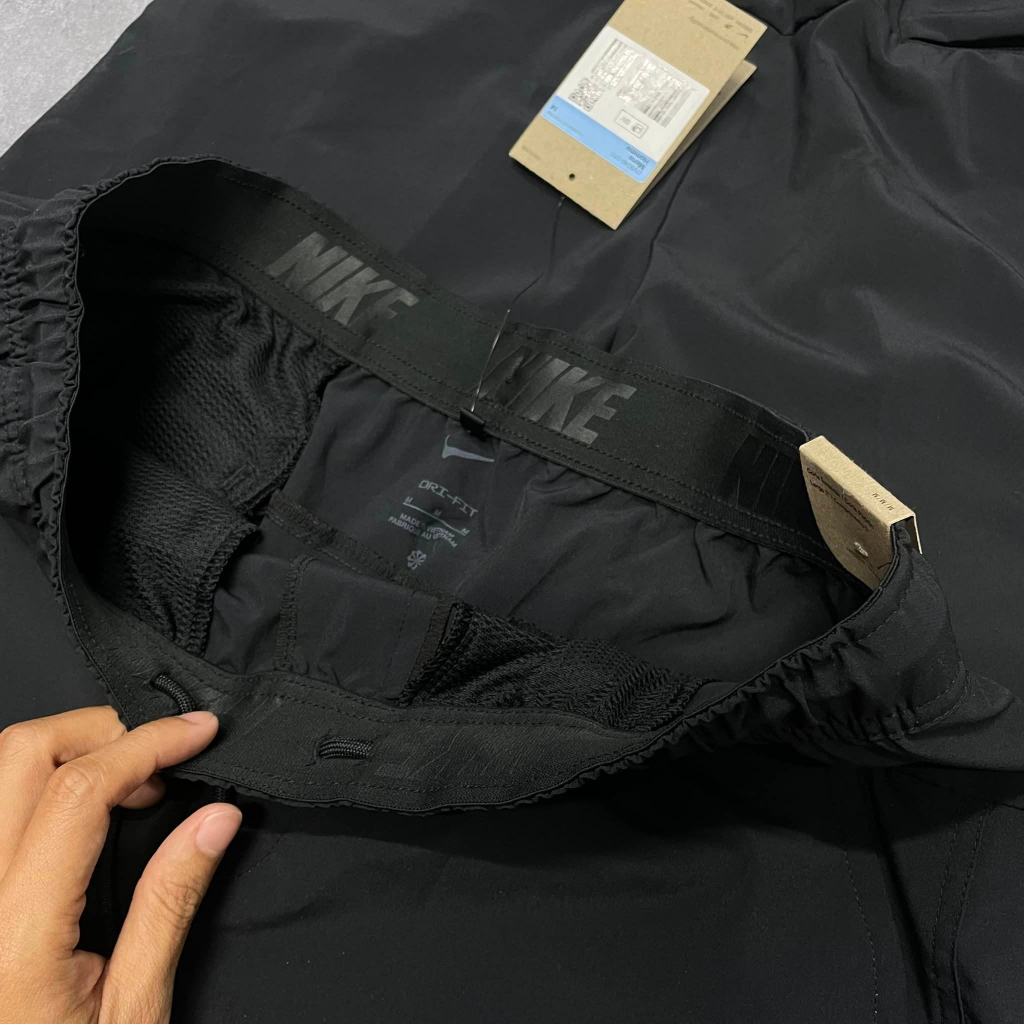 QUẦN SHORT THỂ THAO NIKE