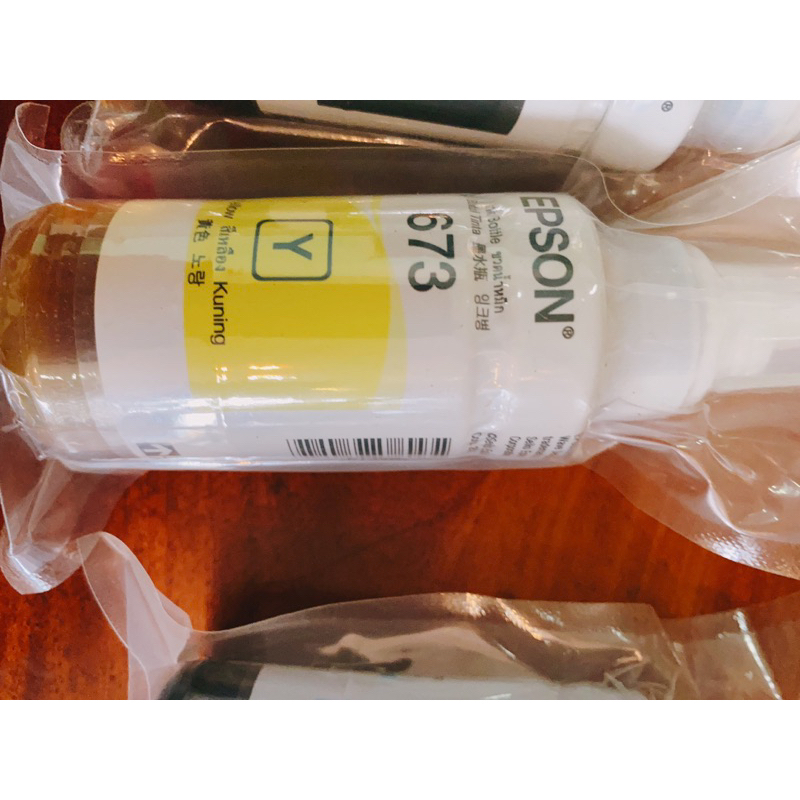 Nguyên set 6 màu mực Epson 673 cho máy Epson L1800 L805 giá tốt